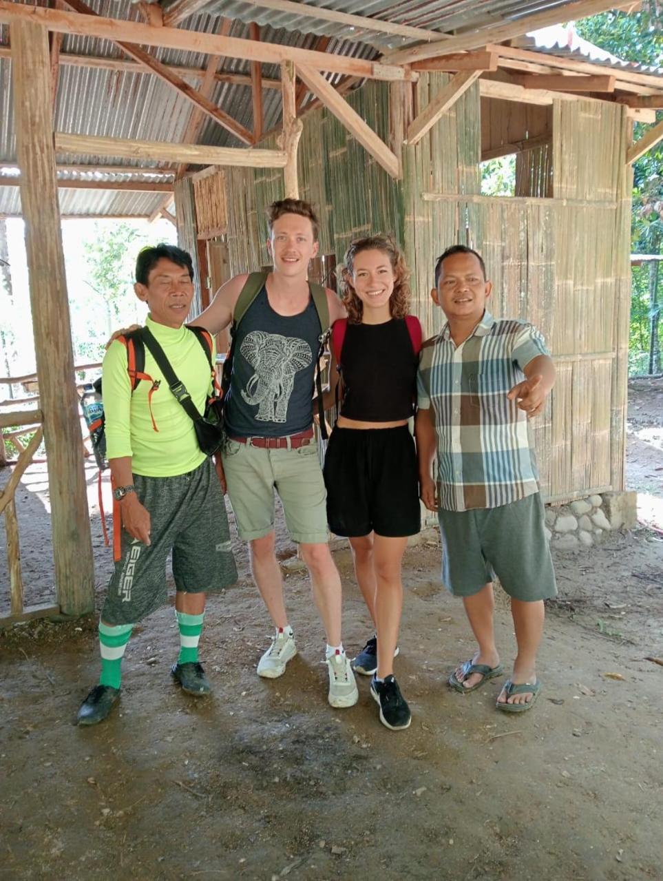 Landak River Guest House Only Trekking With Us Bukit Lawang Extérieur photo